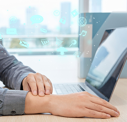 平台+APP，組合式產品，按需組合