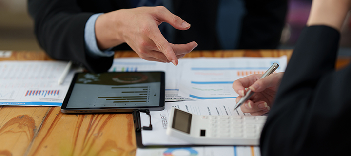 合規追溯：精準匹配法規，秒級應對審查